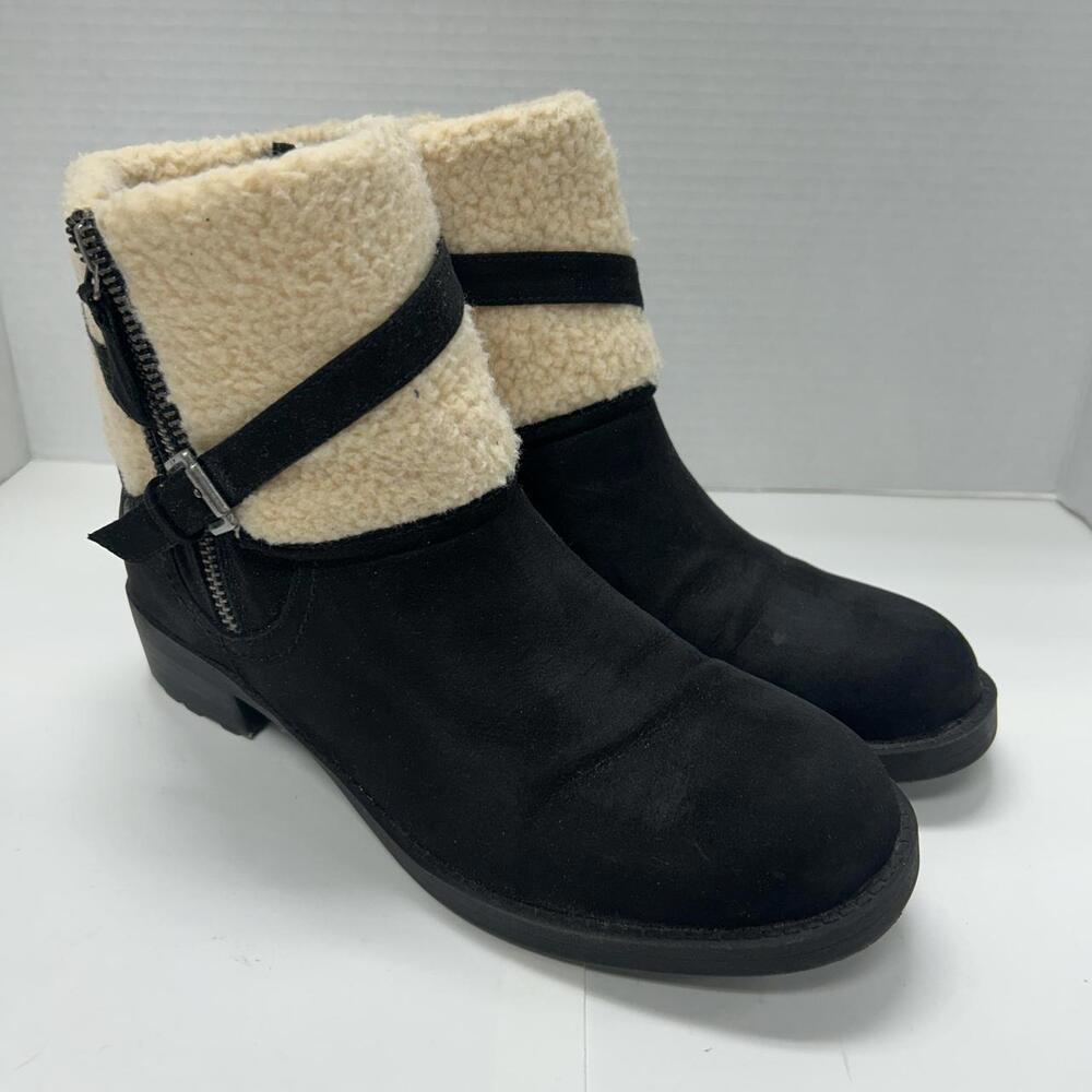 Liz Claiborne Women's Black Boot